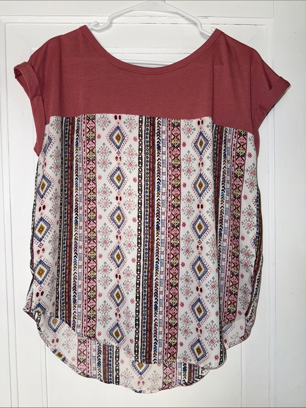 Women's Dusty Rose Mixed-Print Short Sleeve Top